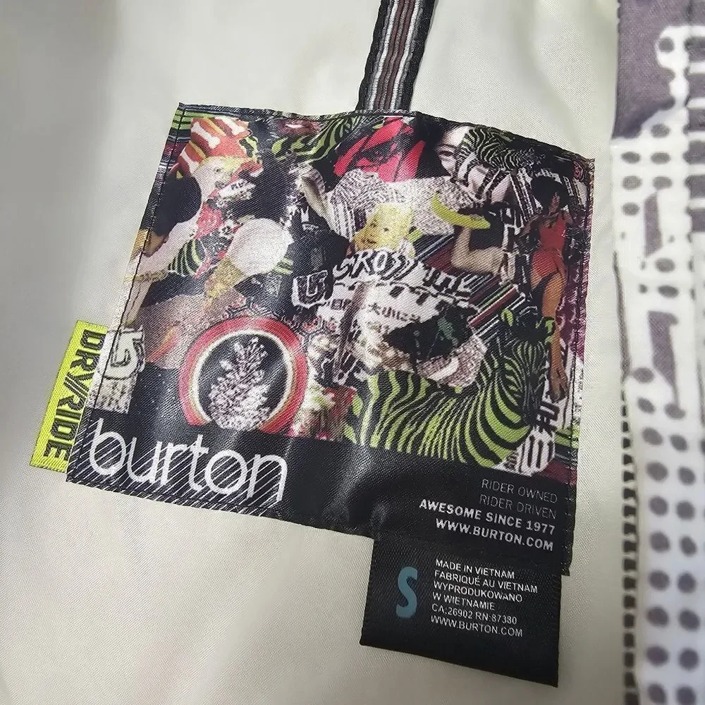 Burton Command Camo Style Print Winter Puffer Vest‎ Women's Size Small